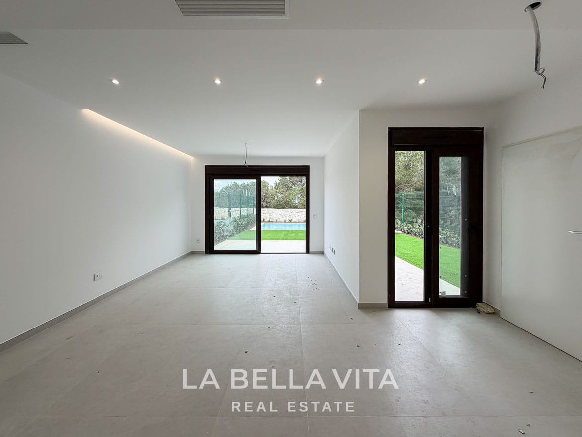 New Build Golf Villas with Sea Views for sale in Lo Romero, Pilar de la Horadada-15