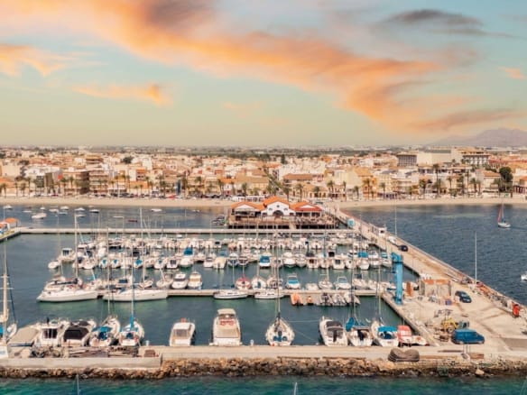 Coastal New Build 3 bedroom Ground Floor Apartments for sale in Los Alcázares, Costa Cálida