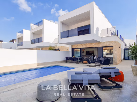 Modern New Build Villas with private pool for sale in San Pedro del Pinatar