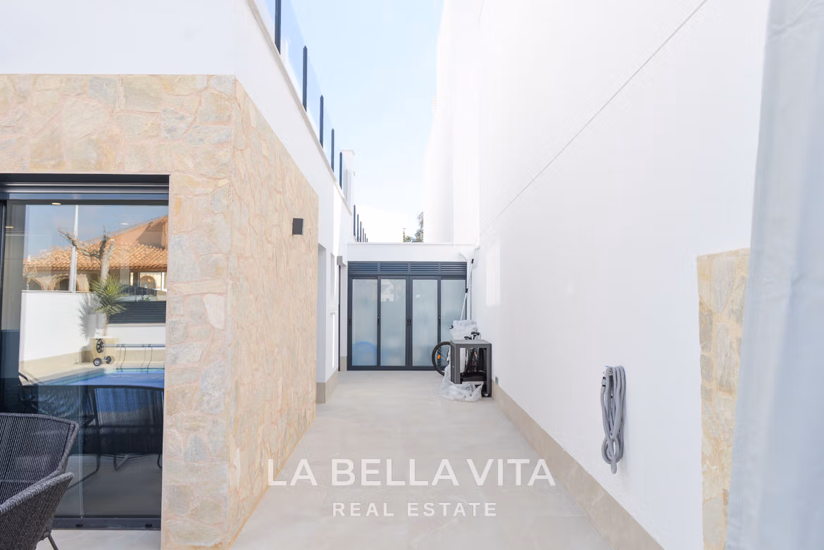 Modern New Build Villas with private pool for sale in San Pedro del Pinatar