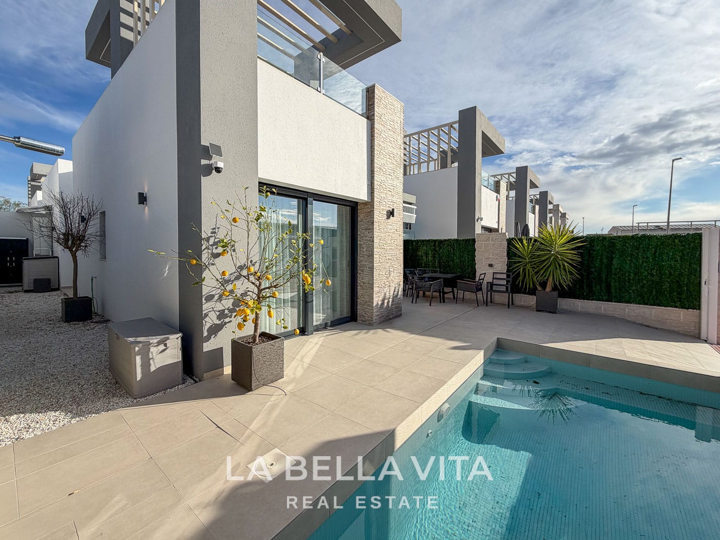 Modern Resale Villa Saito with private pool for sale in San Fulgencio, Costa Blanca South-05
