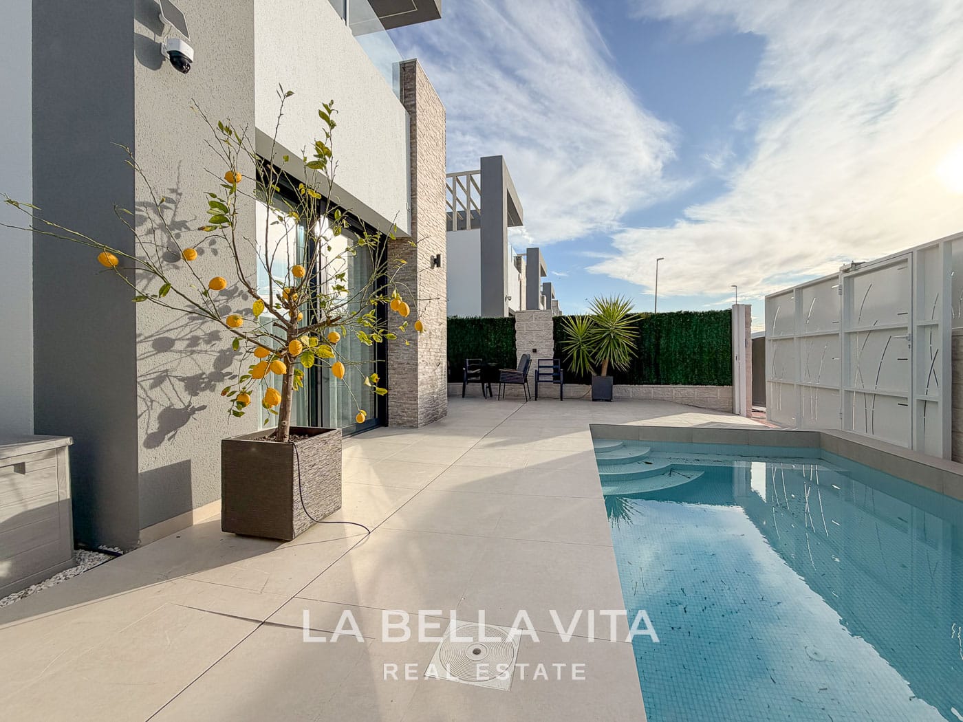 Modern Resale Villa Saito with private pool for sale in San Fulgencio, Costa Blanca South-08