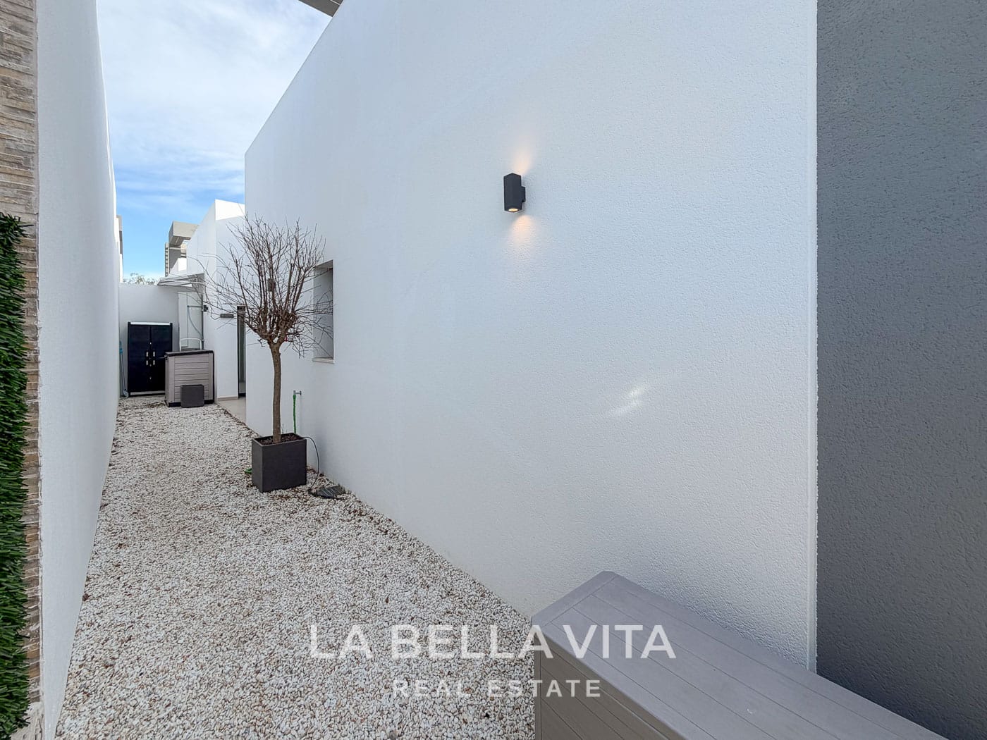 Modern Resale Villa Saito with private pool for sale in San Fulgencio, Costa Blanca South-10
