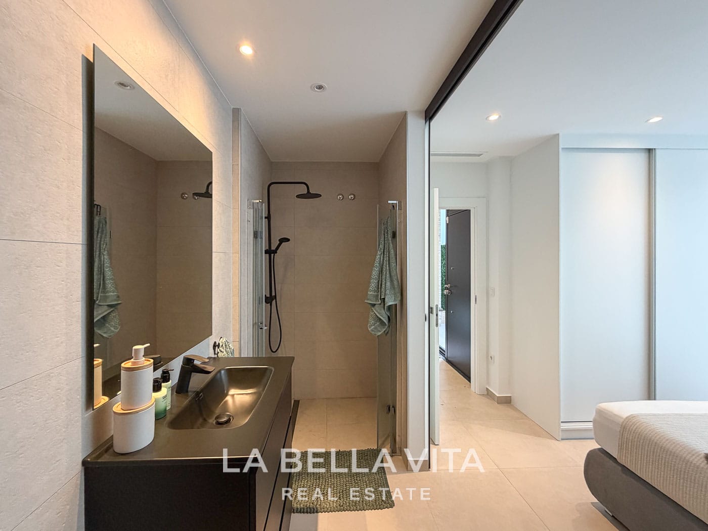 Modern Resale Villa Saito with private pool for sale in San Fulgencio, Costa Blanca South-33