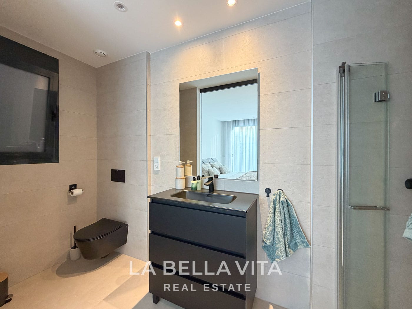 Modern Resale Villa Saito with private pool for sale in San Fulgencio, Costa Blanca South-36