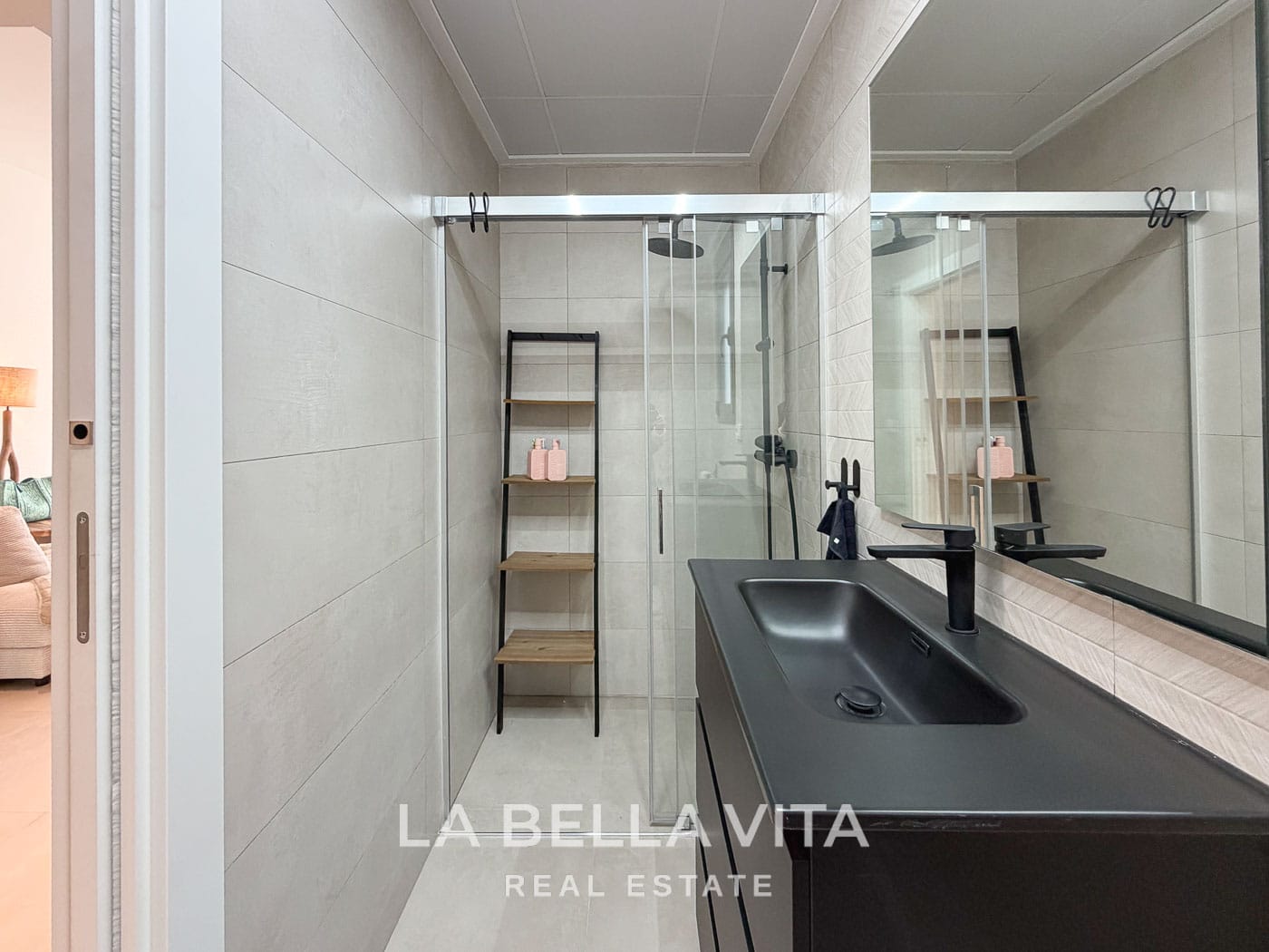 Modern Resale Villa Saito with private pool for sale in San Fulgencio, Costa Blanca South-41