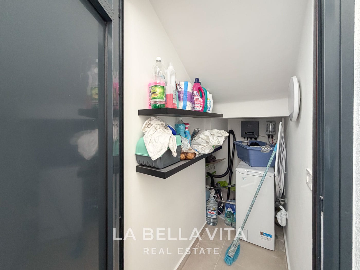 Modern Resale Villa Saito with private pool for sale in San Fulgencio, Costa Blanca South-47