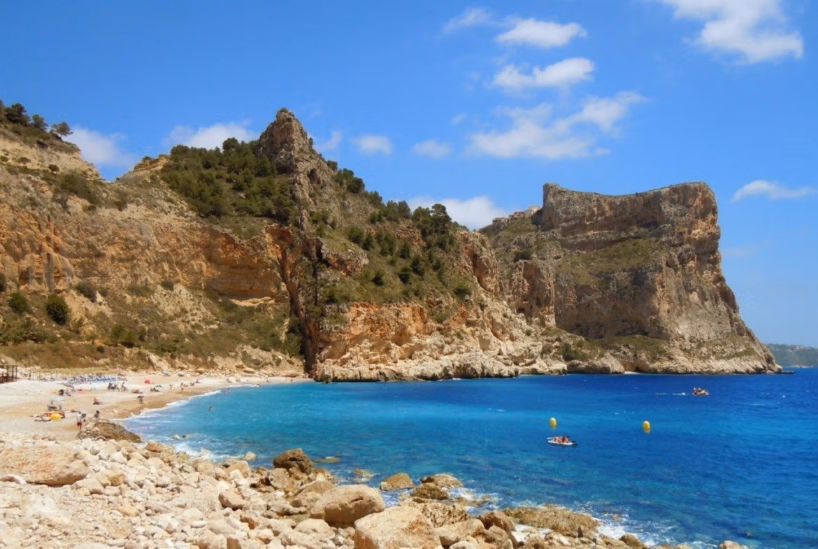 NEW-BUILD-LUXURY-VILLA-IN-CUMBRE-DEL-SOL-9