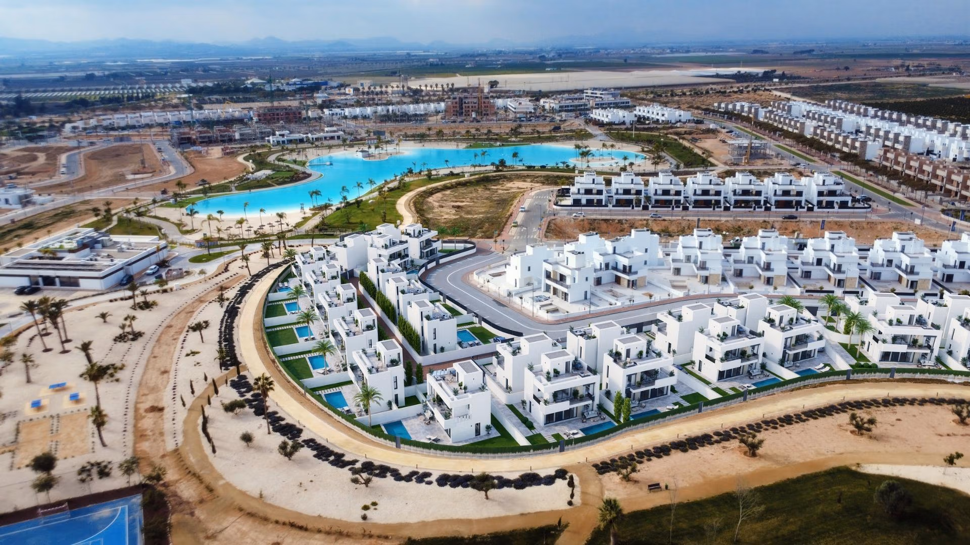 Nuove ville di lusso con seminterrato in vendita a Santa Rosalia Lake & Life Resort, Murcia