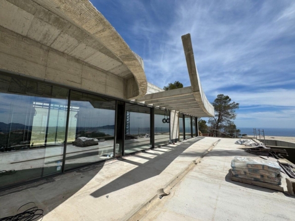 Contemporary Luxury Villa for Sale in Altea Hills with Panoramic Sea Views