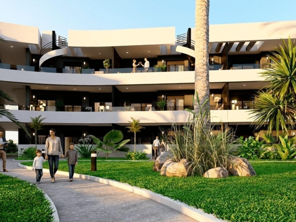 New Build 2 Bedroom Penthouse Apartment with Solarium for Sale in La Serena Golf, Los Alcázares