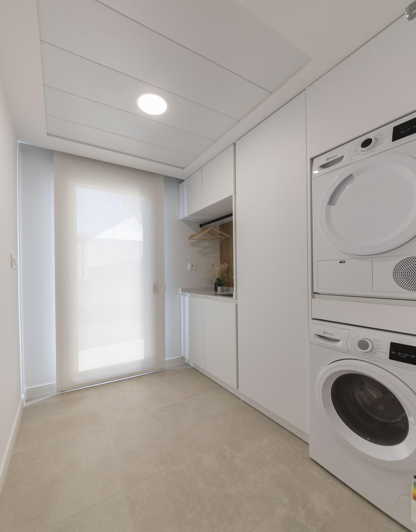 NEW-BUILD-ONE-LEVEL-VILLAS-IN-ALTAONA-GOLF-RESORT-MURCIA-16