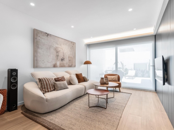 New Build Apartments for Sale in Cumbre del Sol with Sea Views and Excellent Communal Areas