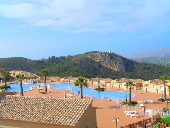 New Build Apartments for Sale in Cumbre del Sol with Sea Views and Excellent Communal Areas