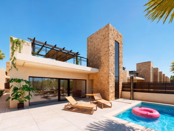 Villa neuve de 3 chambres avec piscine privée à vendre à Fuente Álamo, Murcie