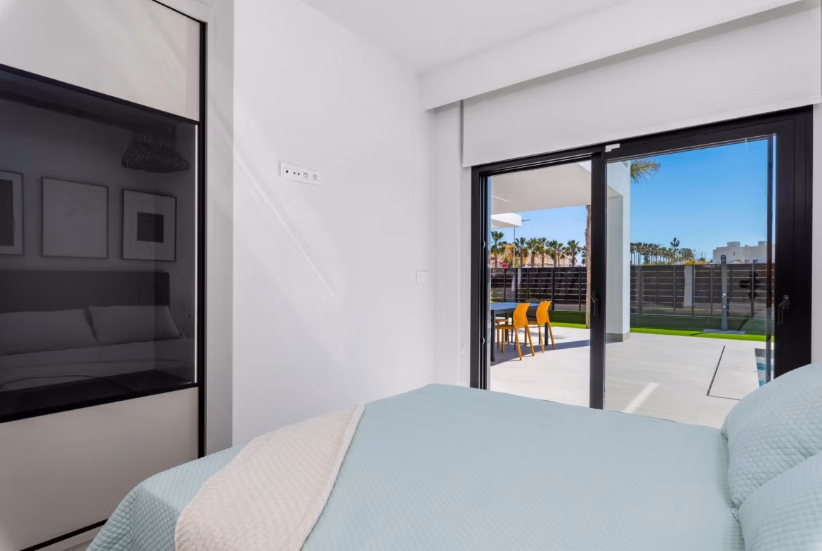 New Build Luxury Detached Villas for Sale in La Finca Golf, Algorfa
