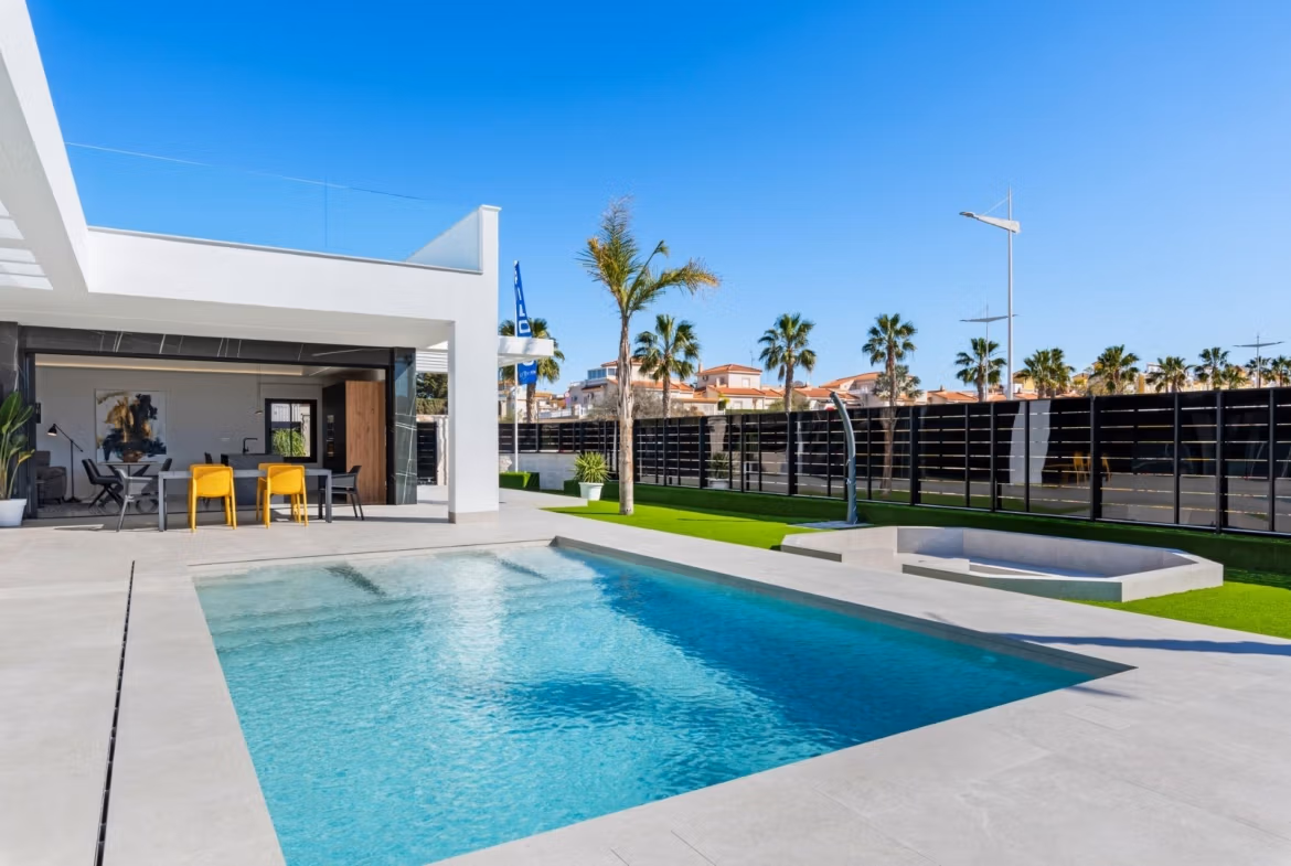 New Build Luxury Detached Villas for Sale in La Finca Golf, Algorfa