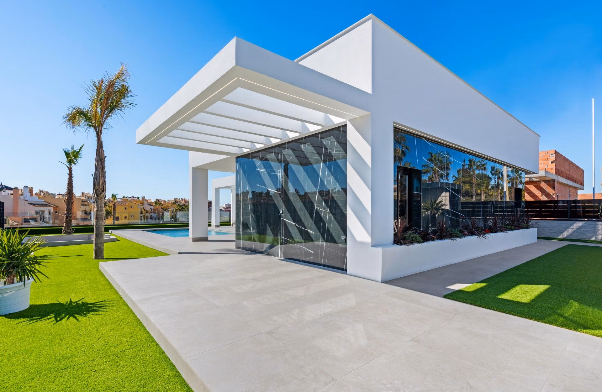 New Build Luxury Detached Villas for Sale in La Finca Golf, Algorfa