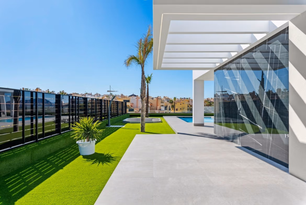 New Build Luxury Detached Villas for Sale in La Finca Golf, Algorfa