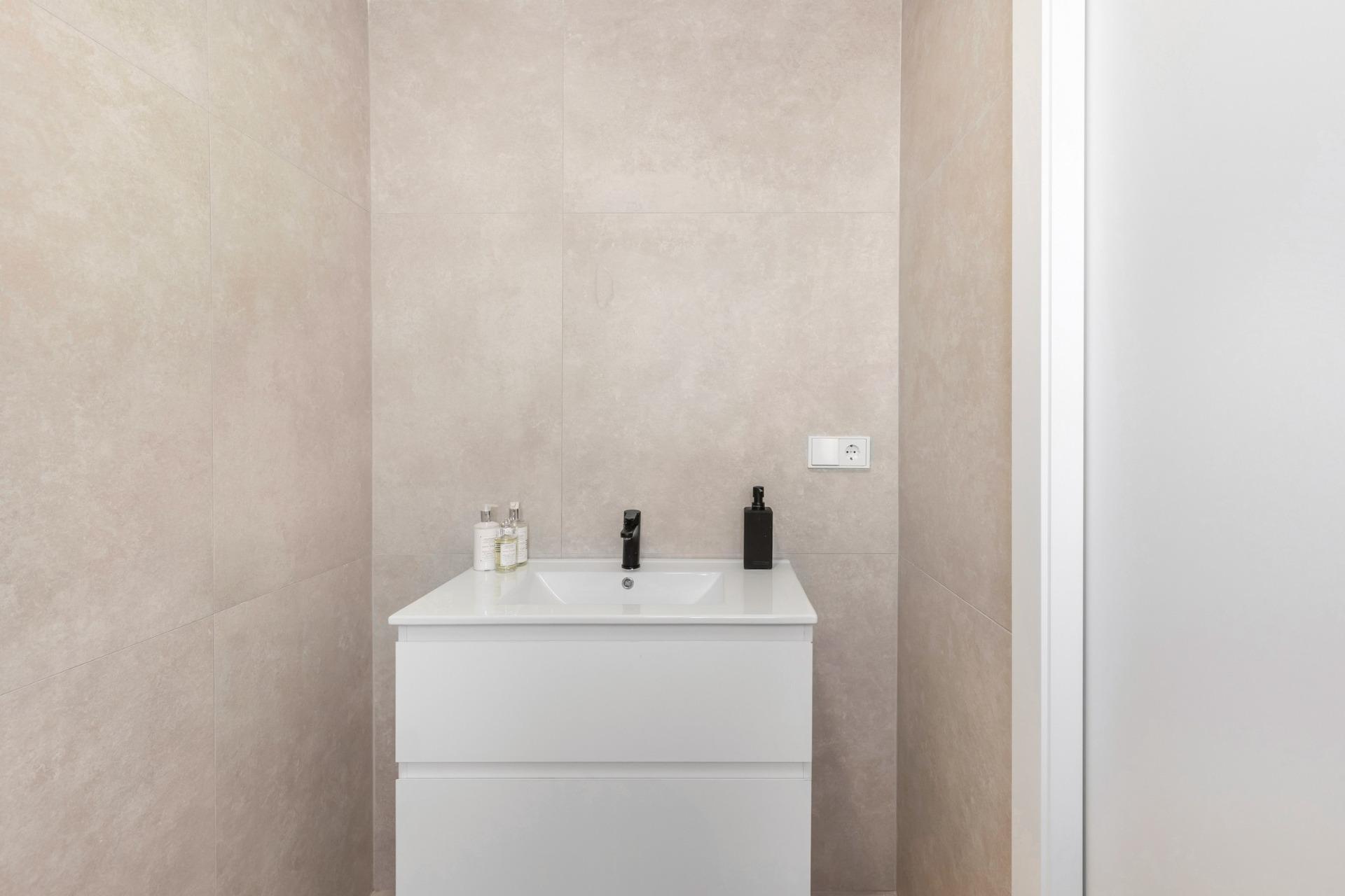 New-Build-Villas-with-Private-Pool-Near-La-Serena-Golf-in-Los-Alcazares-14