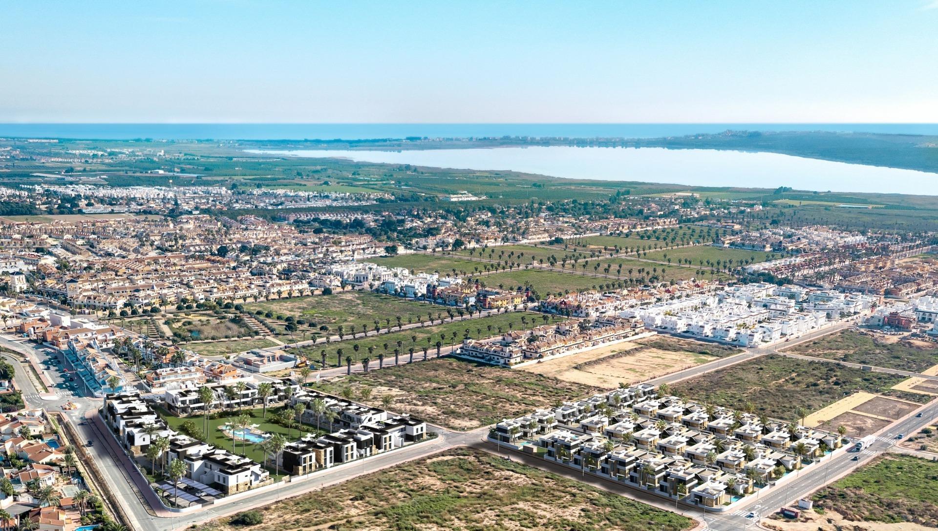 Exclusive-Mediterranean-Living-in-Lo-Marabu-Ciudad-Quesada-9