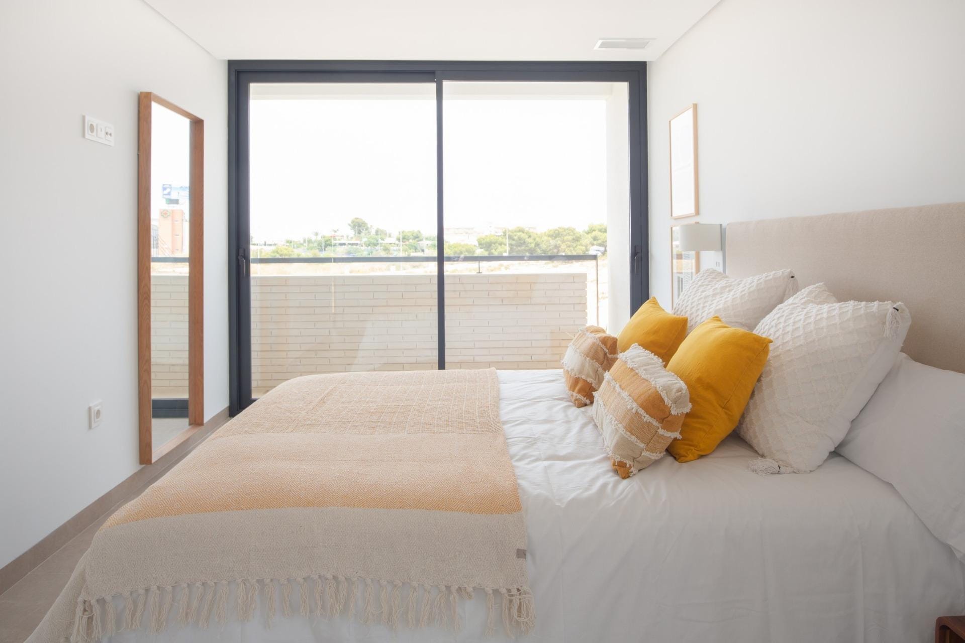 Luxury New Build Villa with Private Pool and Solarium for Sale in Campoamor, Orihuela Costa