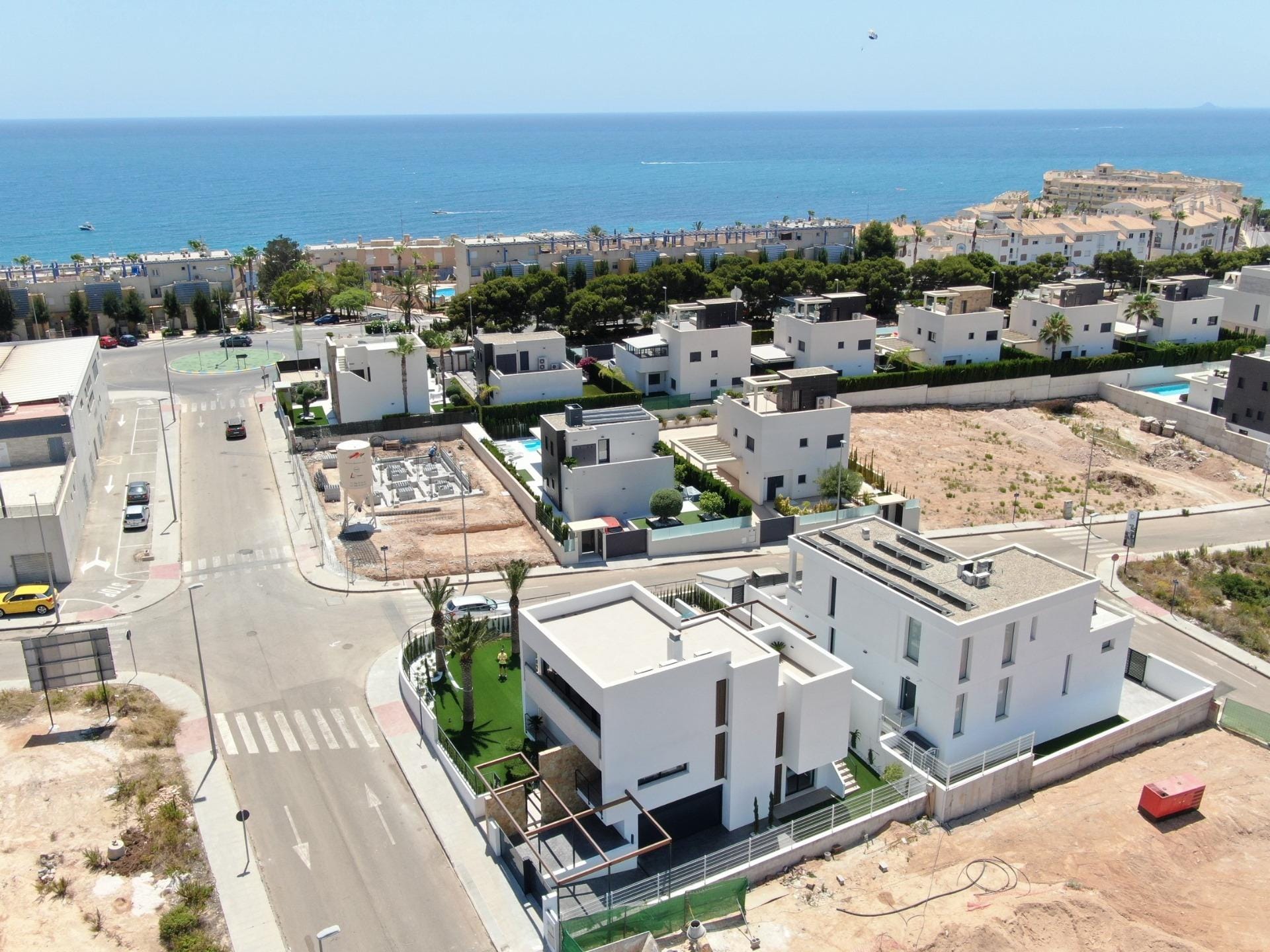 Luxury New Build Villa with Private Pool and Solarium for Sale in Campoamor, Orihuela Costa