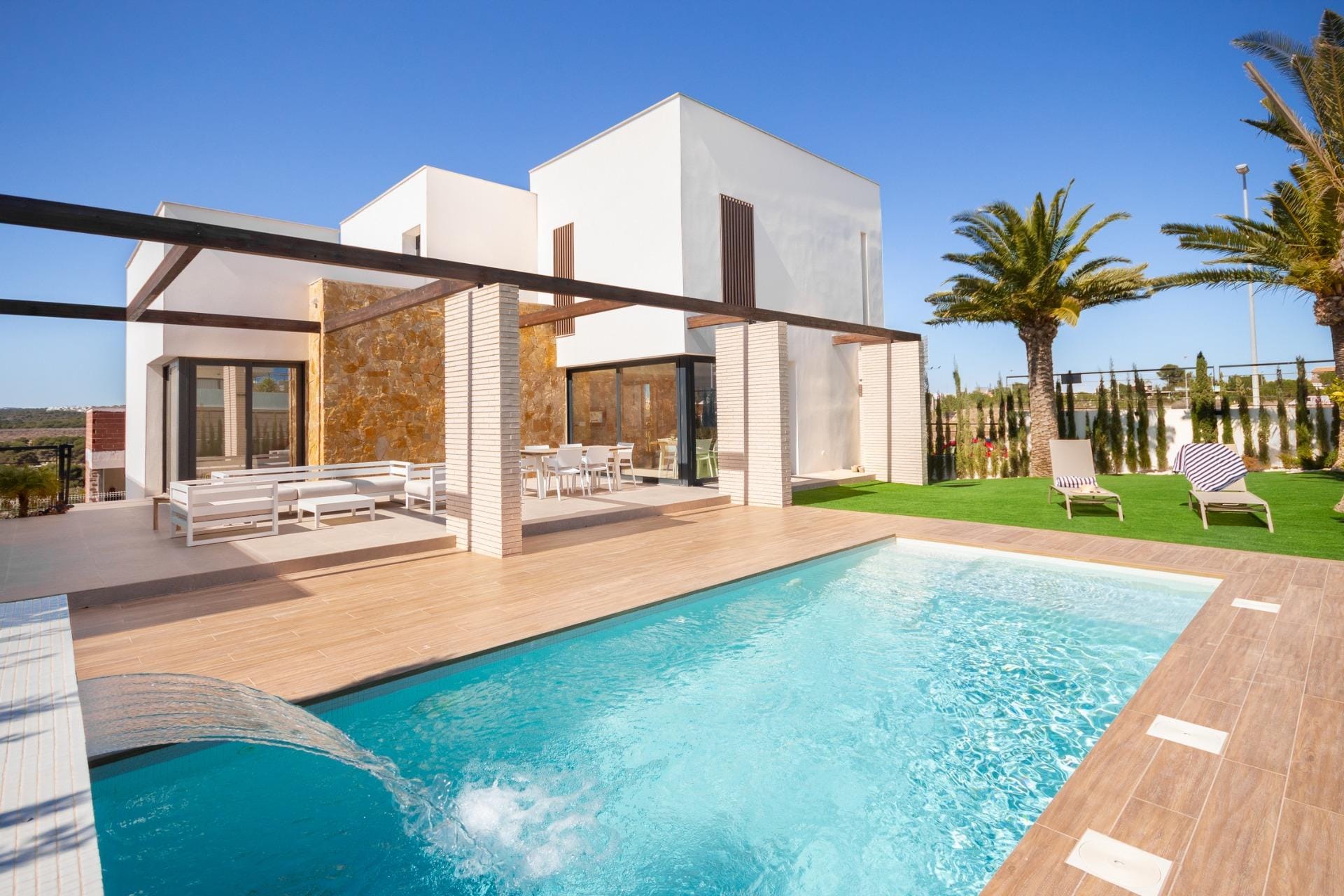 Luxury New Build Villa with Private Pool and Solarium for Sale in Campoamor, Orihuela Costa