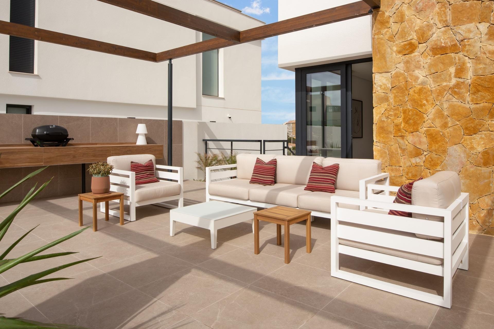 Luxury New Build Villa with Private Pool and Solarium for Sale in Campoamor, Orihuela Costa