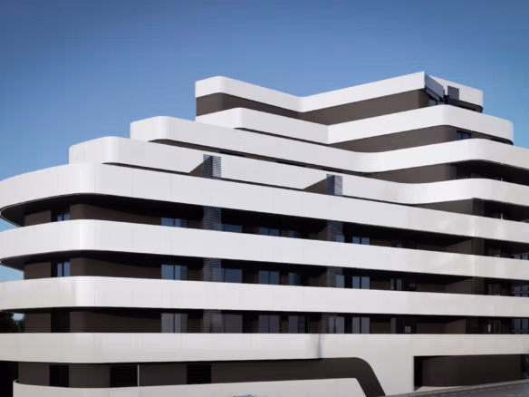 Luxuriöse Neubauten mit 2 oder 3 Schlafzimmern zum Verkauf in Calpe Nur 400 Meter vom Strand entfernt, Costa Blanca North