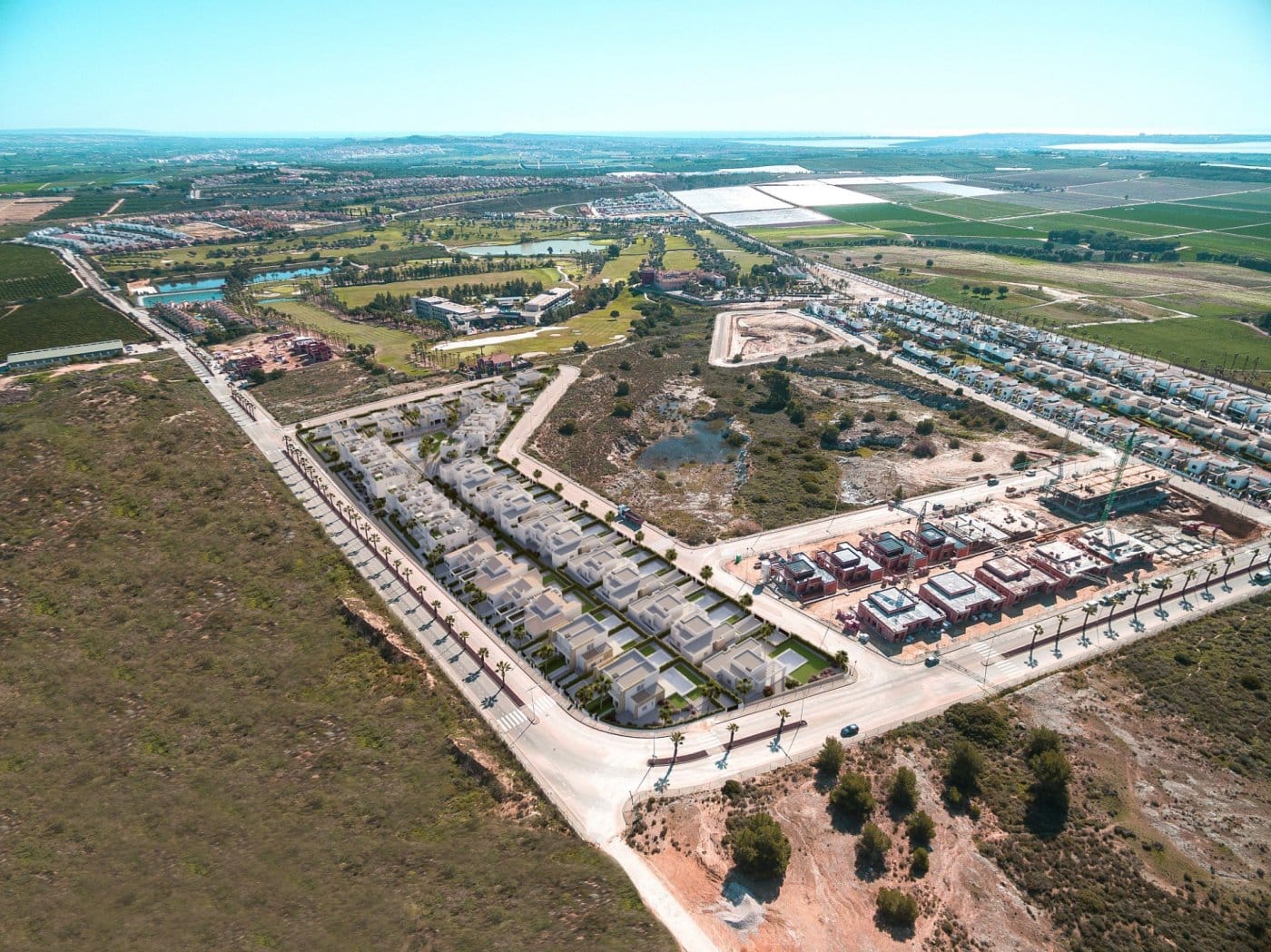 NEW-BUILD-RESIDENTIAL-COMPLEX-IN-ALGORFA-16 Impressive New Build Semi-Detached Villa with Private Pool and Basement for Sale in La Finca Golf, Algorfa