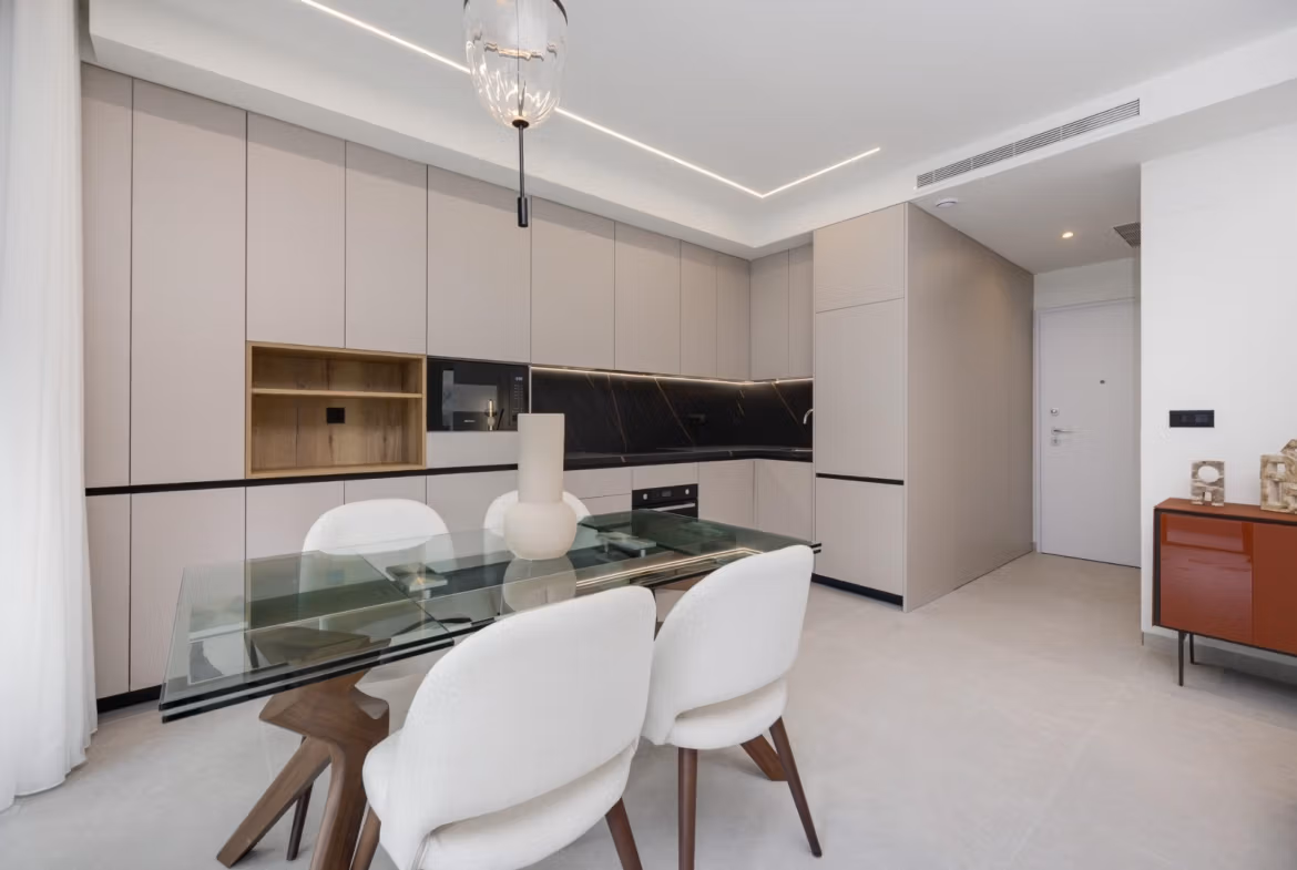 New Build Residential Complex of Apartments for Sale Near the Beach in Guardamar del Segura