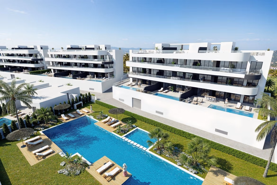 Second Phase: New Build 2 and 3 bedroom frontline golf Apartments for Sale in La Serena Golf, Los Alcázares