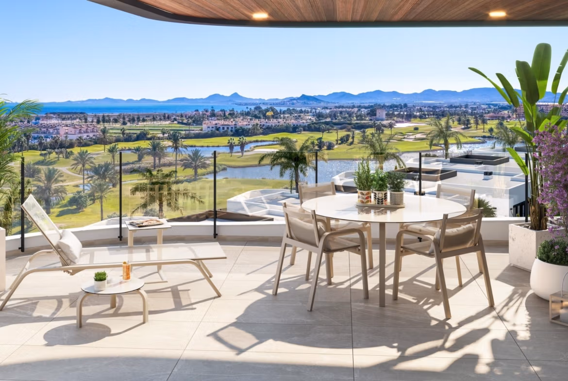 First Phase: New Build 2 and 3 bedroom Apartments for Sale in La Serena Golf, Los Alcázares
