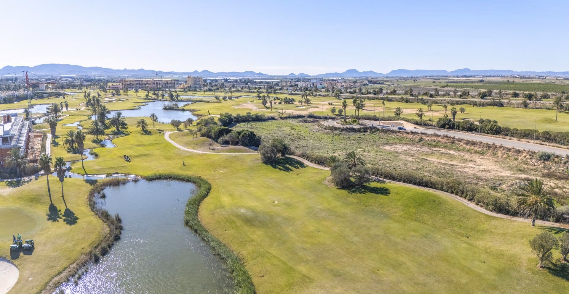 First Phase: New Build 2 and 3 bedroom Apartments for Sale in La Serena Golf, Los Alcázares