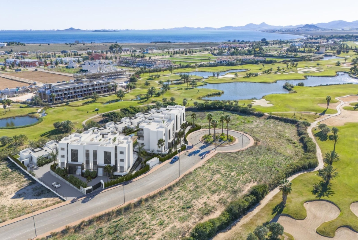 First Phase: New Build 2 and 3 bedroom Apartments for Sale in La Serena Golf, Los Alcázares