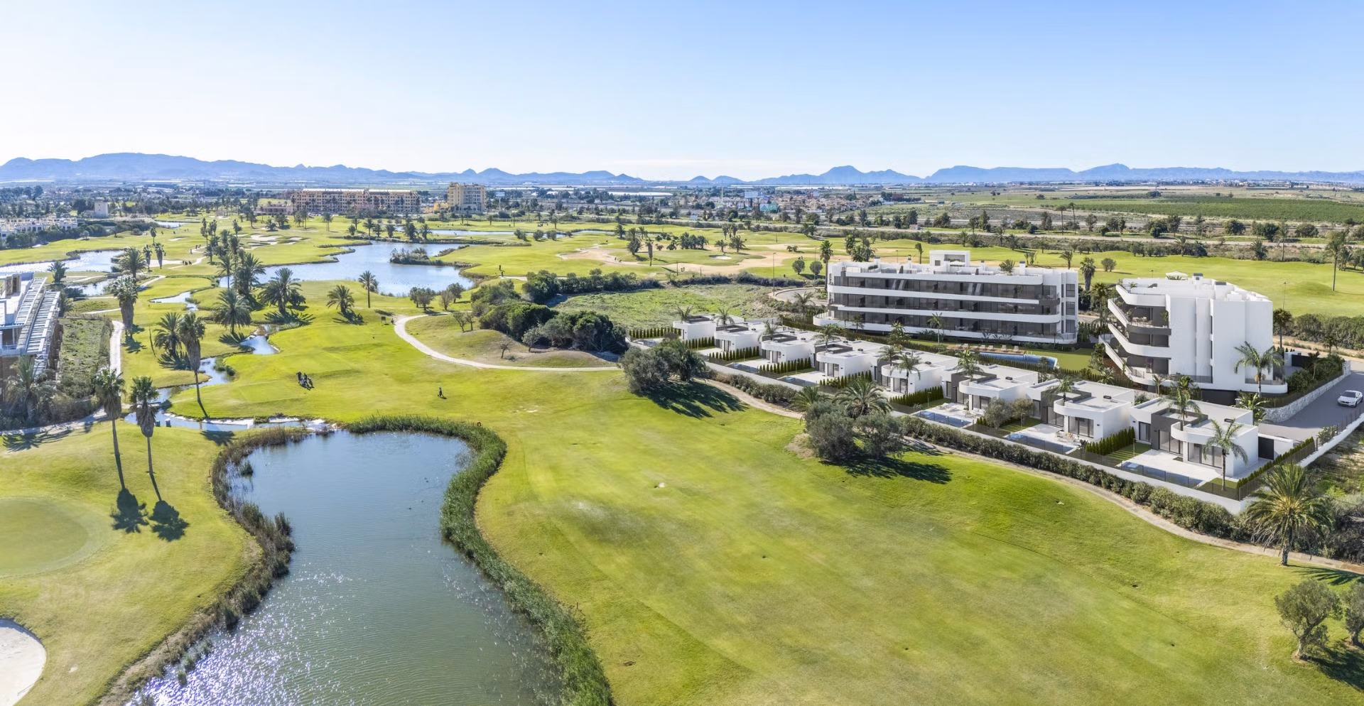 First Phase: New Build 2 and 3 bedroom Apartments for Sale in La Serena Golf, Los Alcázares