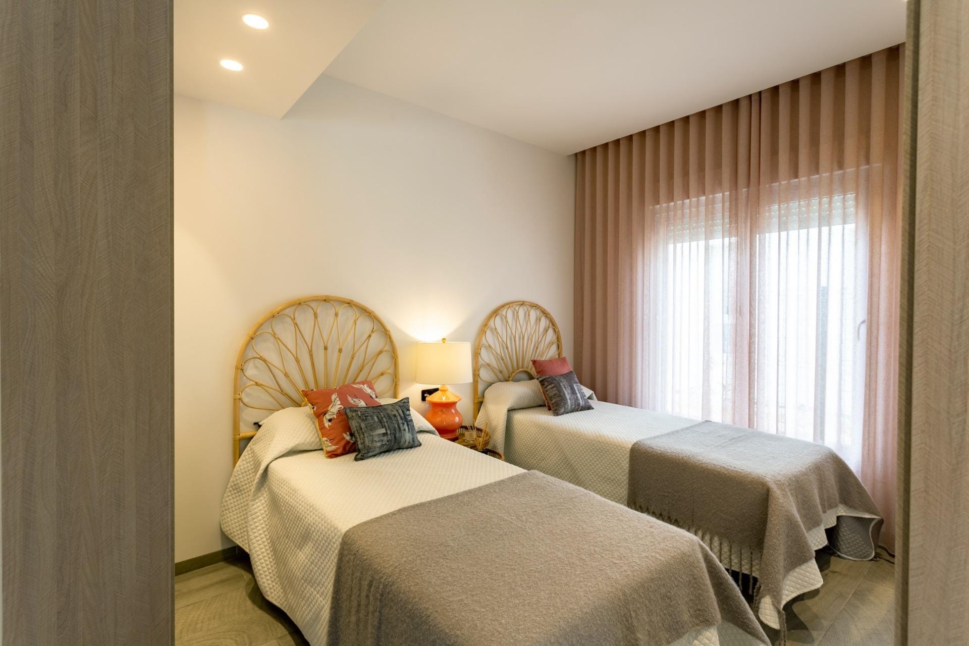 New-Build-Semi-Detached-Villas-with-Private-Pool-at-La-Finca-Golf-Resort-Algorfa-12 Elegant New Build Semi-Detached Villas with Private Pool for Sale in La Finca Golf Resort, Algorfa