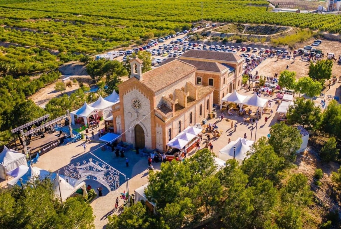New-Build-Semi-Detached-Villas-with-Private-Pool-in-La-Finca-Golf-Resort-Algorfa-15
