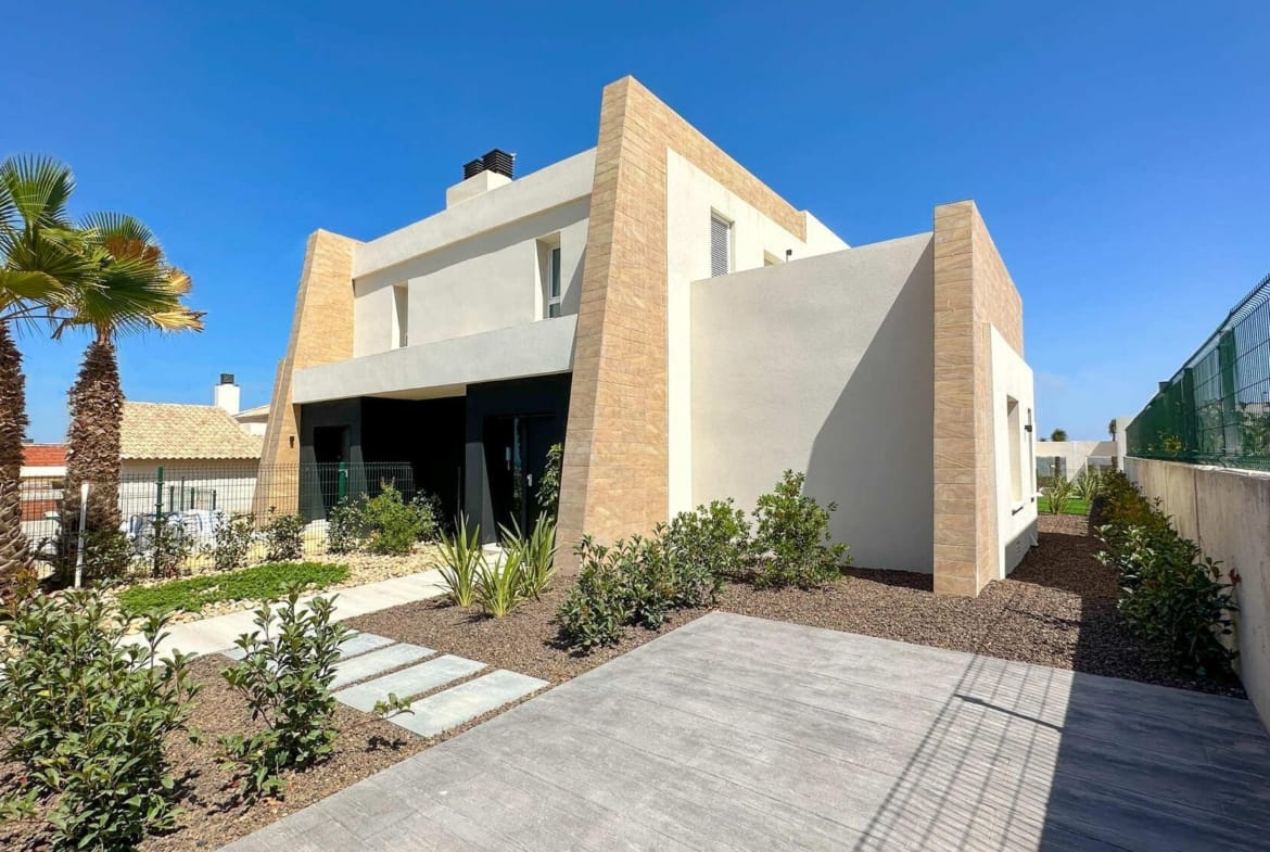 New-Build-Semi-Detached-Villas-with-Private-Pool-in-La-Finca-Golf-Resort-Algorfa-44