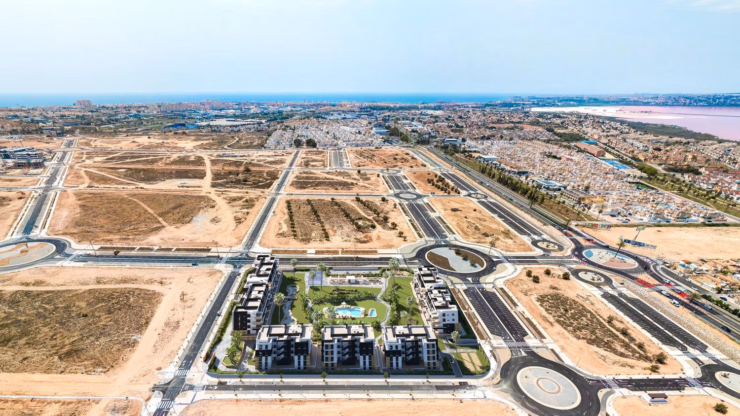 New-Residential-Development-in-La-Siesta-Torrevieja-7 Nyproducerade fullt möblerade lägenheter med 2 sovrum och terrasser till salu i Torrevieja
