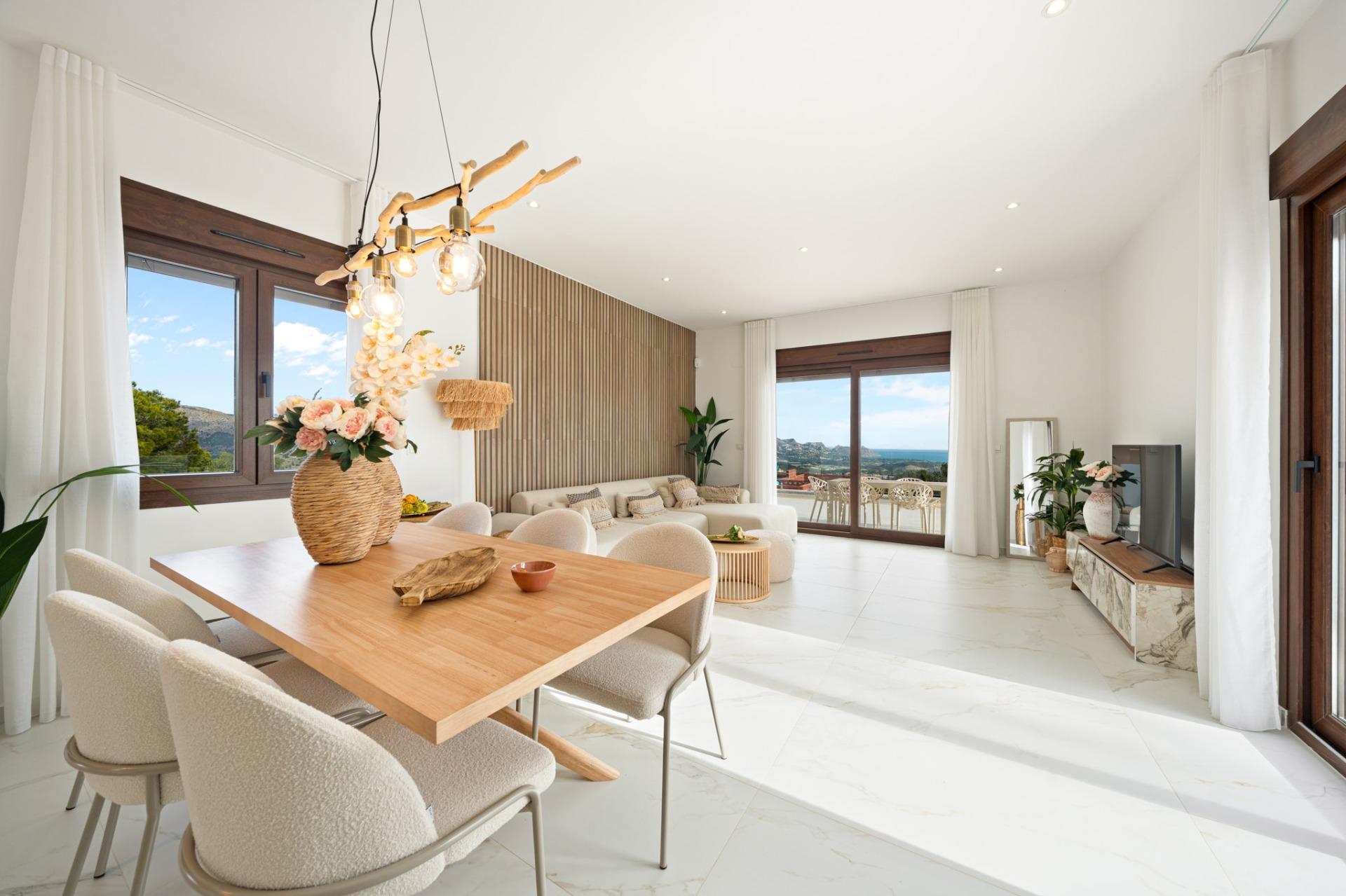 Impresionante villa de obra nueva con vistas al mar y piscina privada en venta en Polop