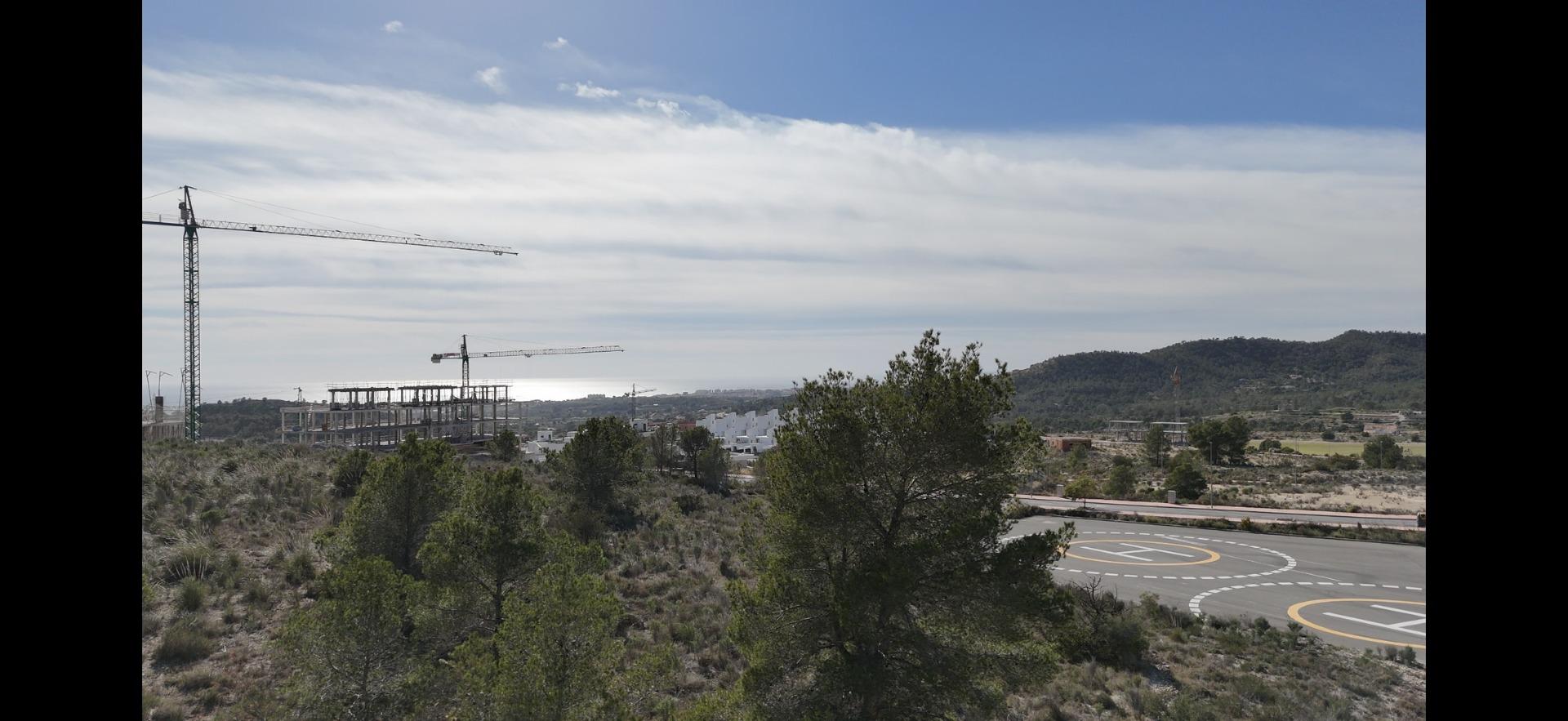 Tourist Licensed New Build Apartments in Finestrat: Investment Opportunity Near Golf and Benidorm