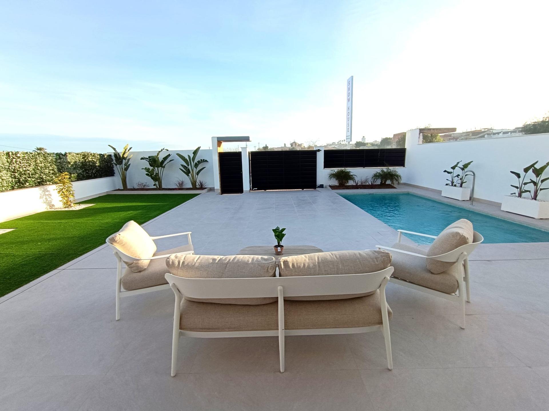 Modern New Build Semi-Detached Villas for Sale in Benijófar, Costa Blanca