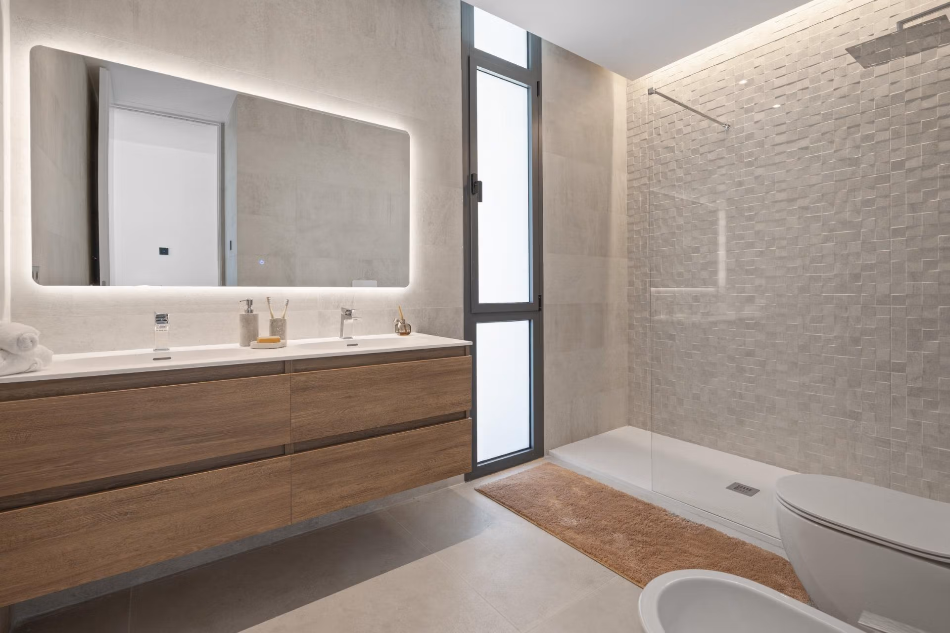 Luxury-New-Build-Villas-in-Rincon-de-Loix-Benidorm-with-Private-Pool-19 Просторная новая вилла с частным бассейном и подвалом на продажу в Rincón de Loix, Benidorm