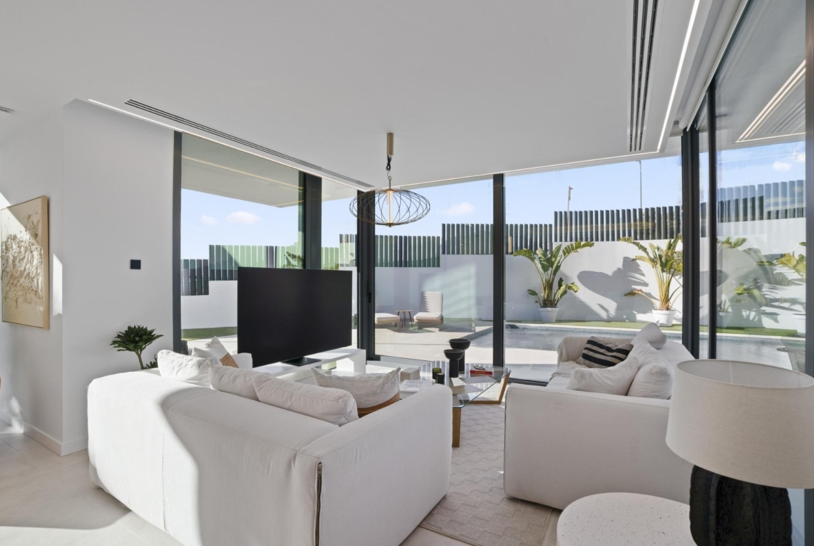 Luxury-New-Build-Villas-in-Rincon-de-Loix-Benidorm-with-Private-Pool-7