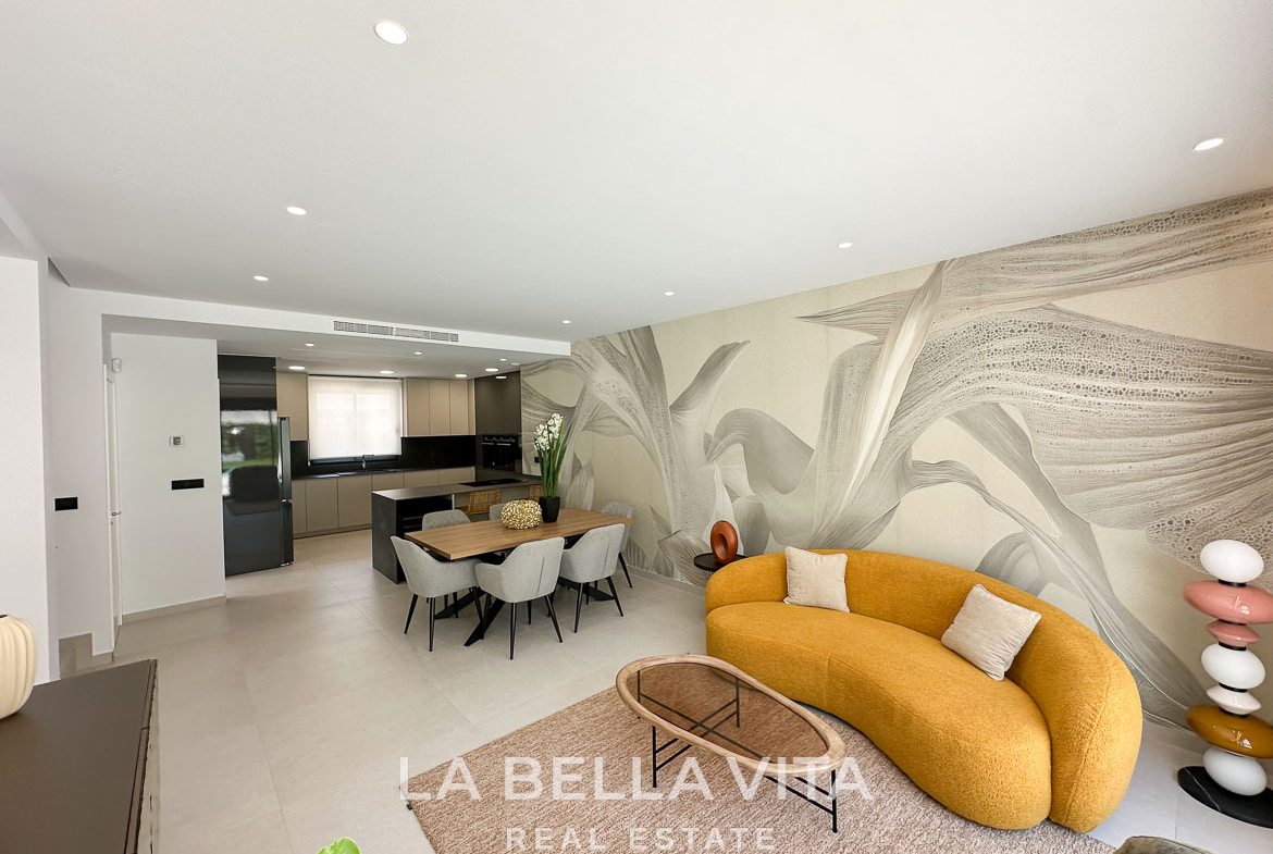 Luxury Villa with private pool by the beach for sale in Campoamor, Orihuela Costa – 6
