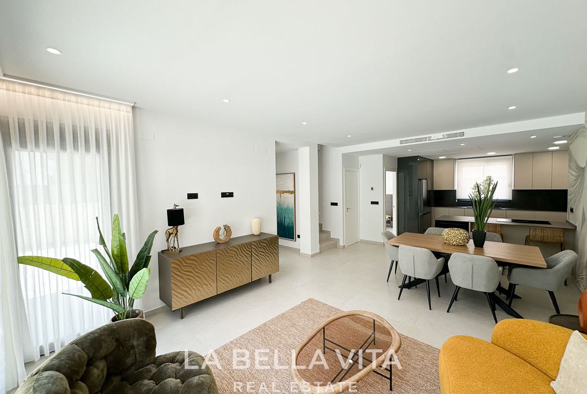 Luxury Villa with private pool by the beach for sale in Campoamor, Orihuela Costa – 7