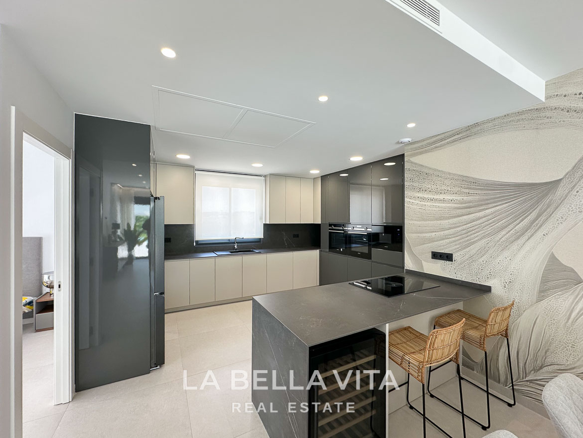 Luxury Villa with private pool by the beach for sale in Campoamor, Orihuela Costa – 8 Impressive 4 Bedroom New Build Villa with Private Pool for Sale 250m from the Beach in Campoamor