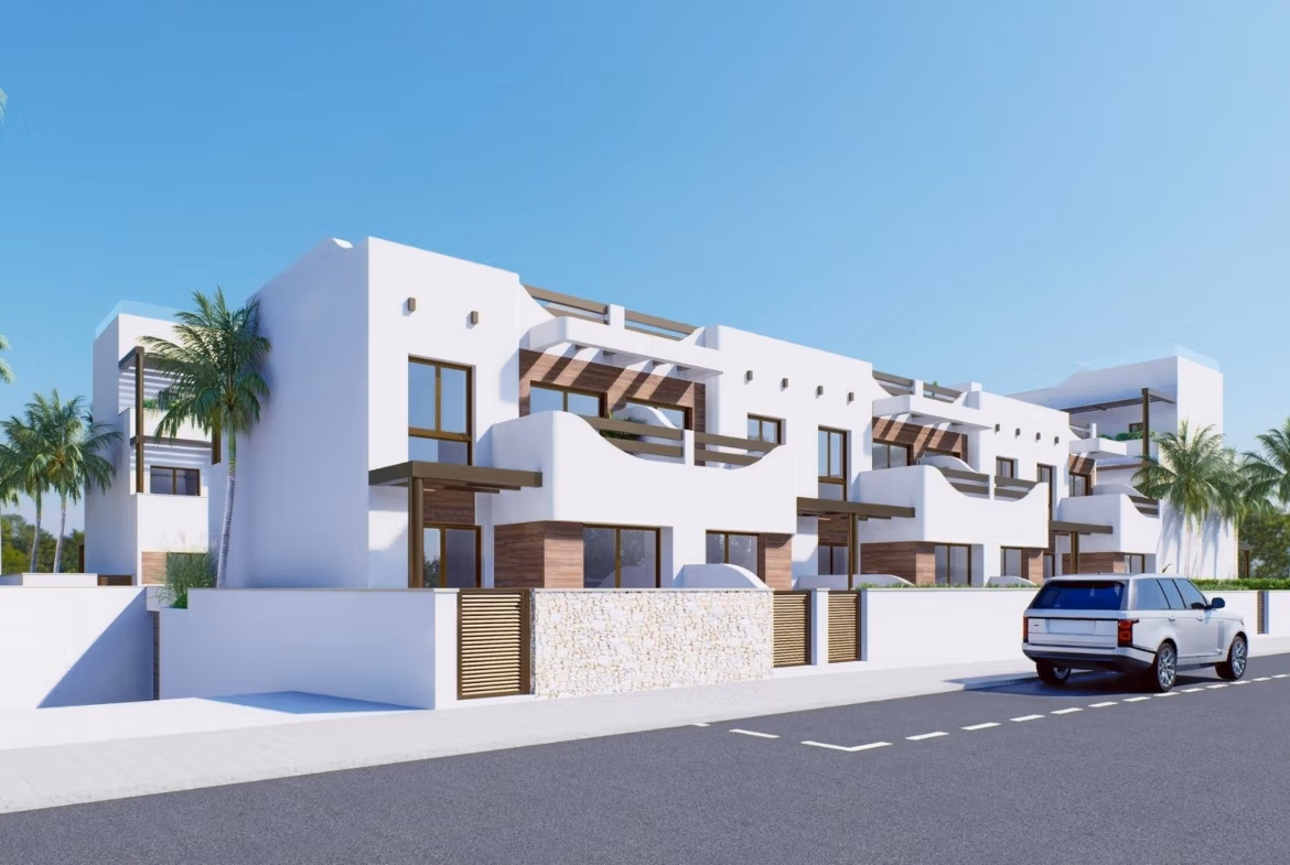 Modern-Living-Steps-from-Las-Higuericas-Beach-in-Torre-de-la-Horadada-7